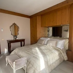 La Belle Vue Apartment